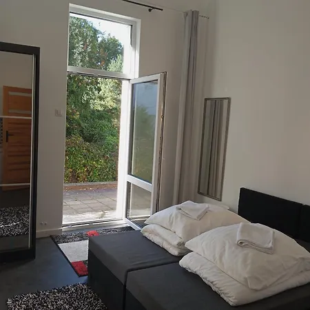 Mirabella 1 アパート